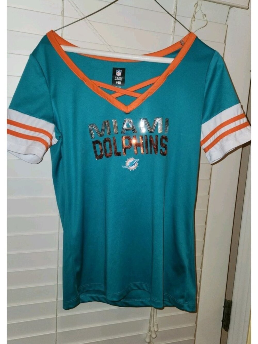 MIAMI DOLPHINS  Women's NFL Team Appare New Era Shirt SMALL